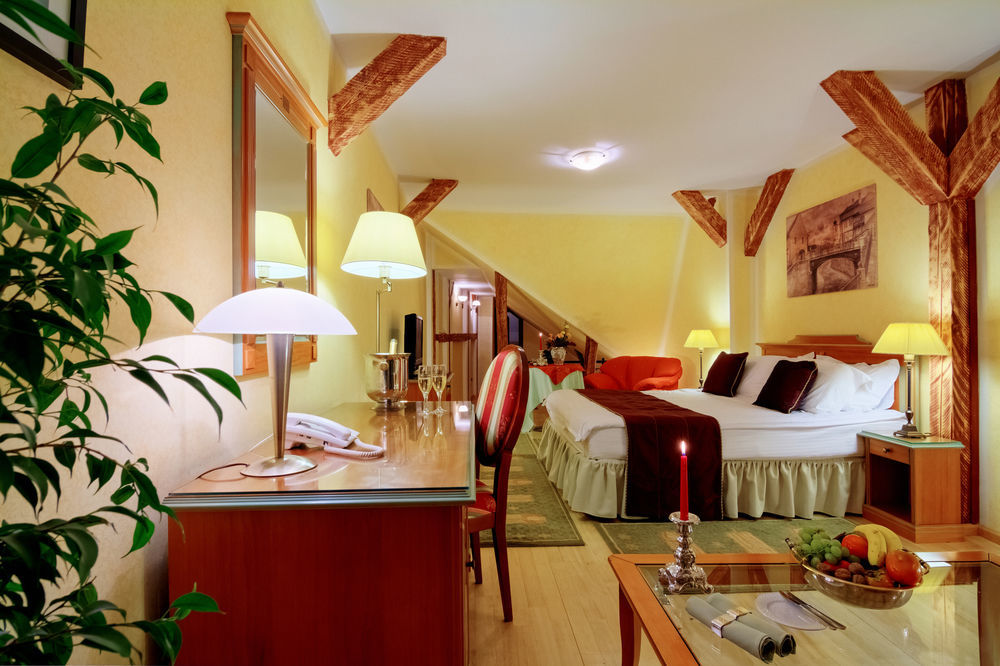 The Council Hotel Sibiu Exterior photo